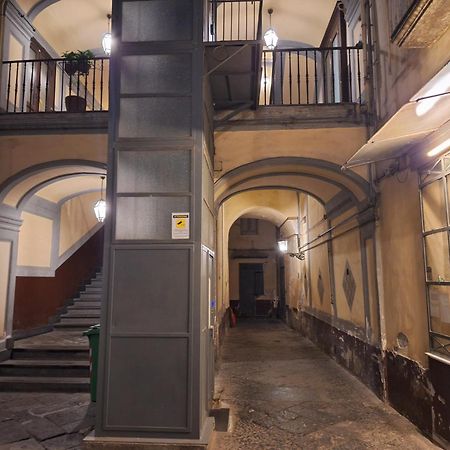 Donna Rita Apartment Napoli Bagian luar foto