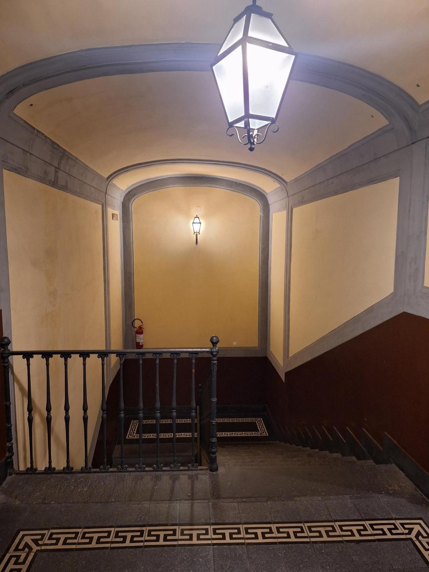 Donna Rita Apartment Napoli Bagian luar foto