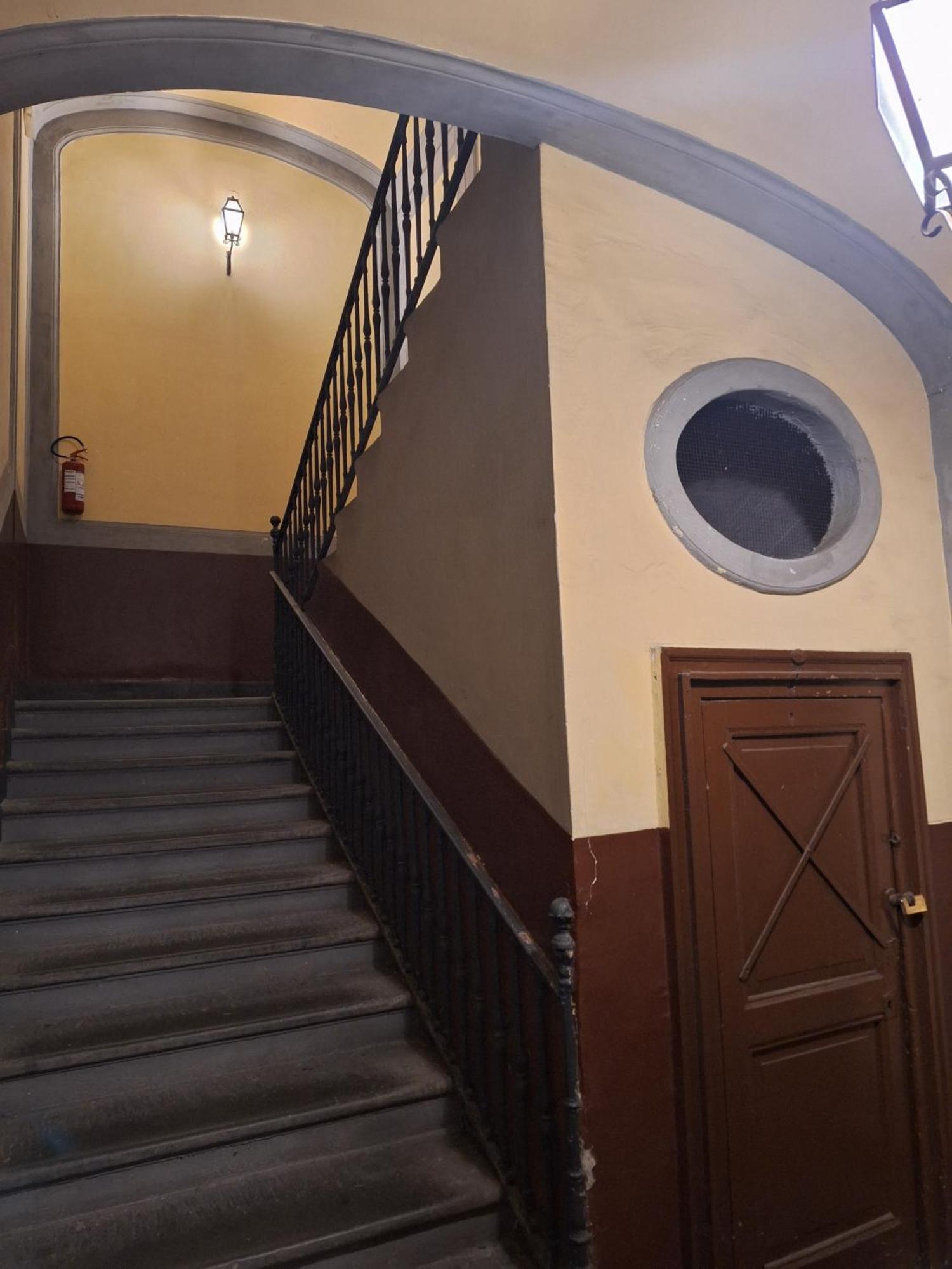 Donna Rita Apartment Napoli Bagian luar foto