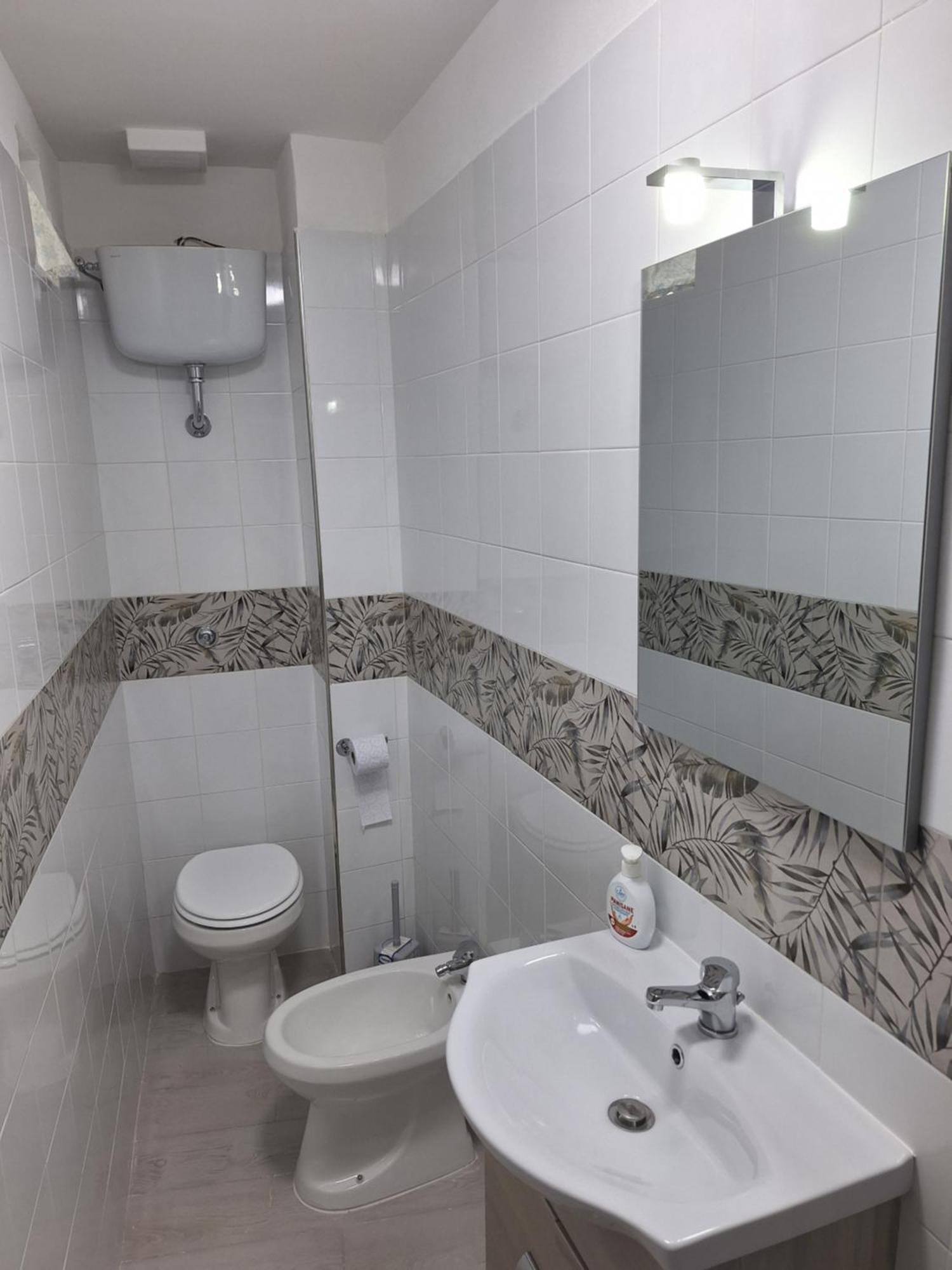 Donna Rita Apartment Napoli Bagian luar foto